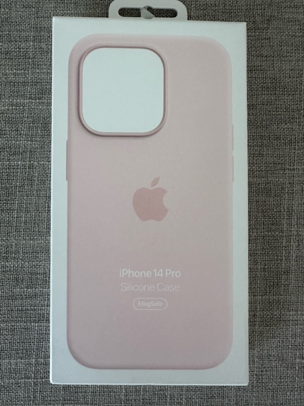 Authentic Apple iPhone 14 Pro Silicone Case Chalk Pink NWT